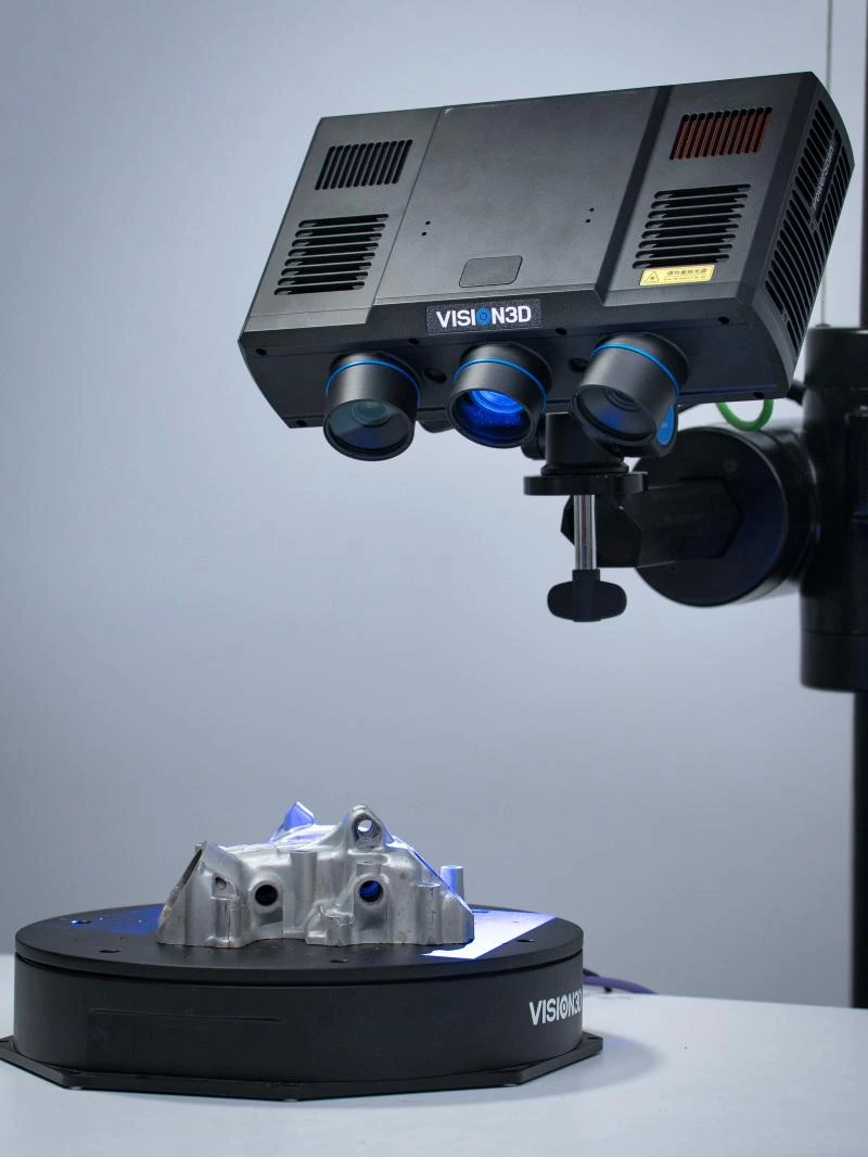 Structured Light vs Laser 3D Scanner for Industrial Inspection