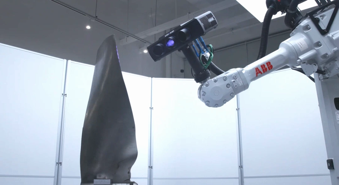 Why Measuring Large-Size Blades Is Essentially a Competition Over Data Density